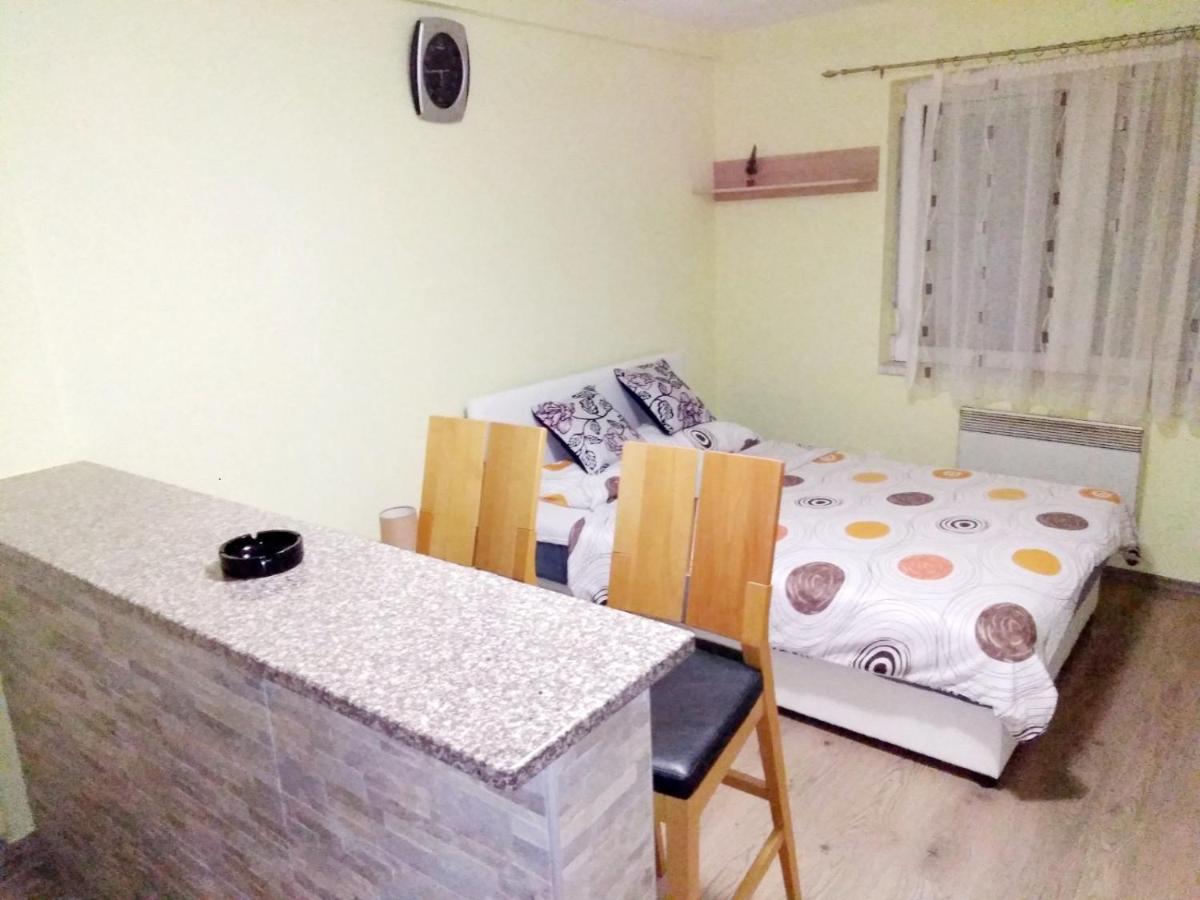 Moskva Apartman Брчко Экстерьер фото